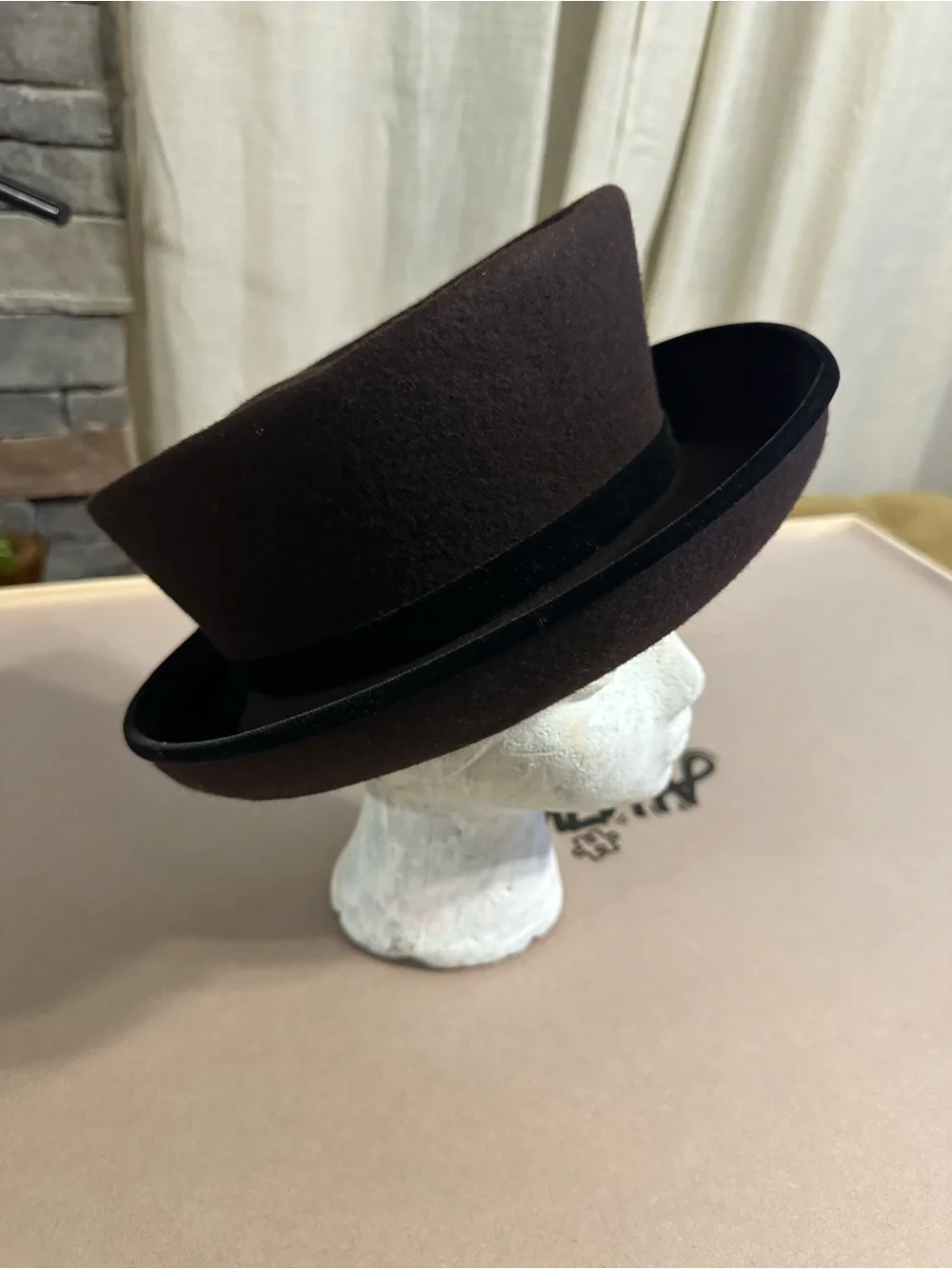 Eric Javits Brown Wool Hat with Black Ribbon Tag flat top - Picture 3 of 7